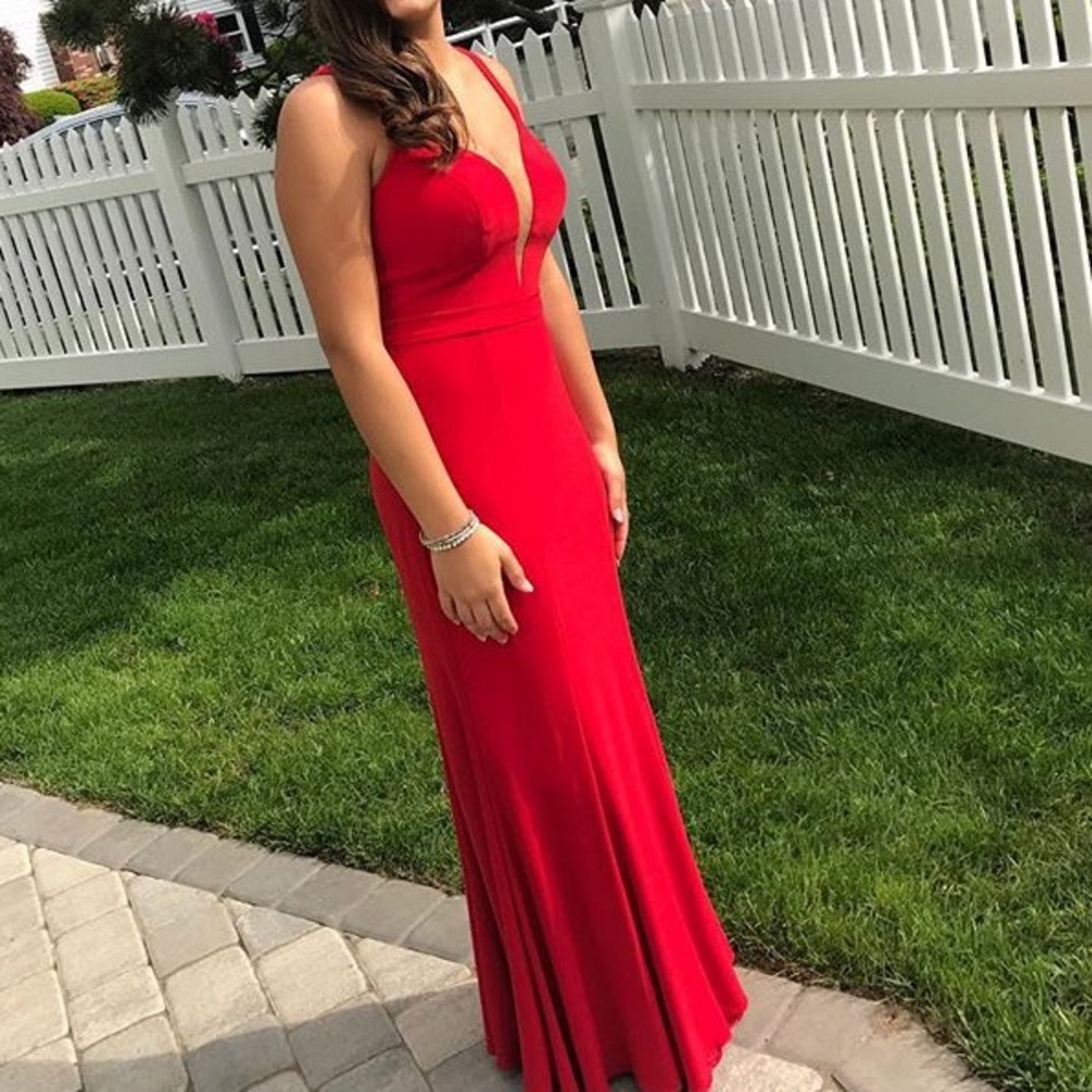 Sherri Hill prom dress. Red.